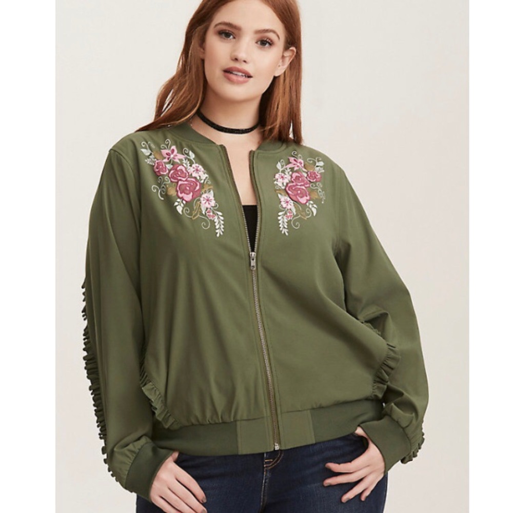 🆕 Torrid Disney Princess Floral Ruffle Green Bomber Jacket
